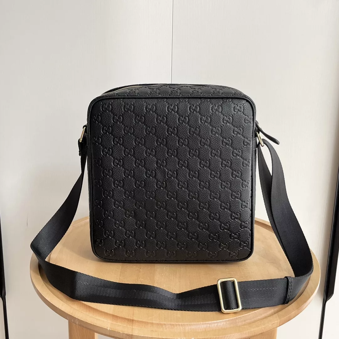 gucci aaa homme mini sac a main s_12713672